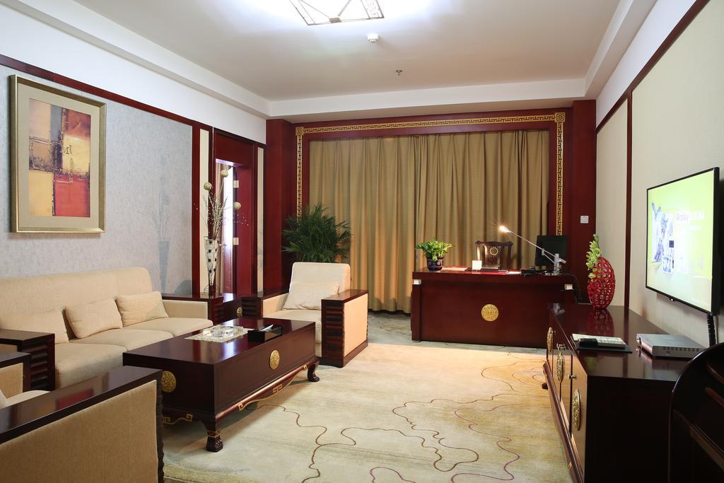 Grand Soluxe Hotel Dunhuang Exterior foto
